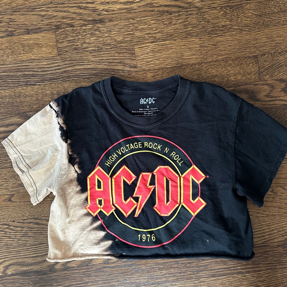 AC/DC crop top, size small